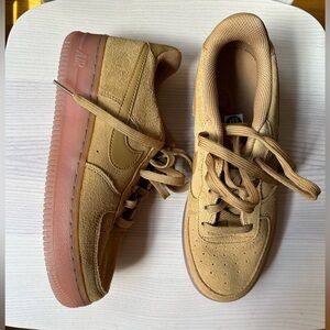 Nike Air Force 1 Boys size 5.5 Suede women’s size 7